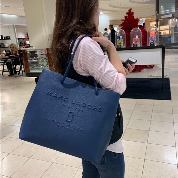 NEW!! Marc Jacobs Logo Shopper Tote Bag - Picture 6 of 7